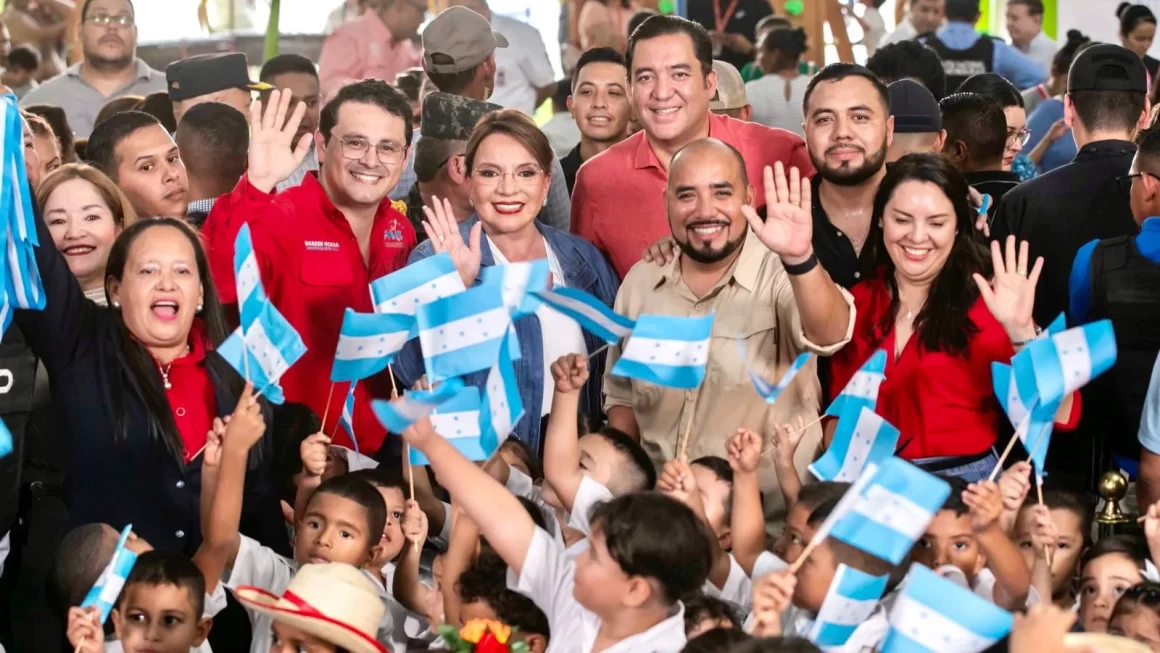 Presidenta Castro inaugura histórico Jardín de Niños Sagrado Corazón en Comayagua.