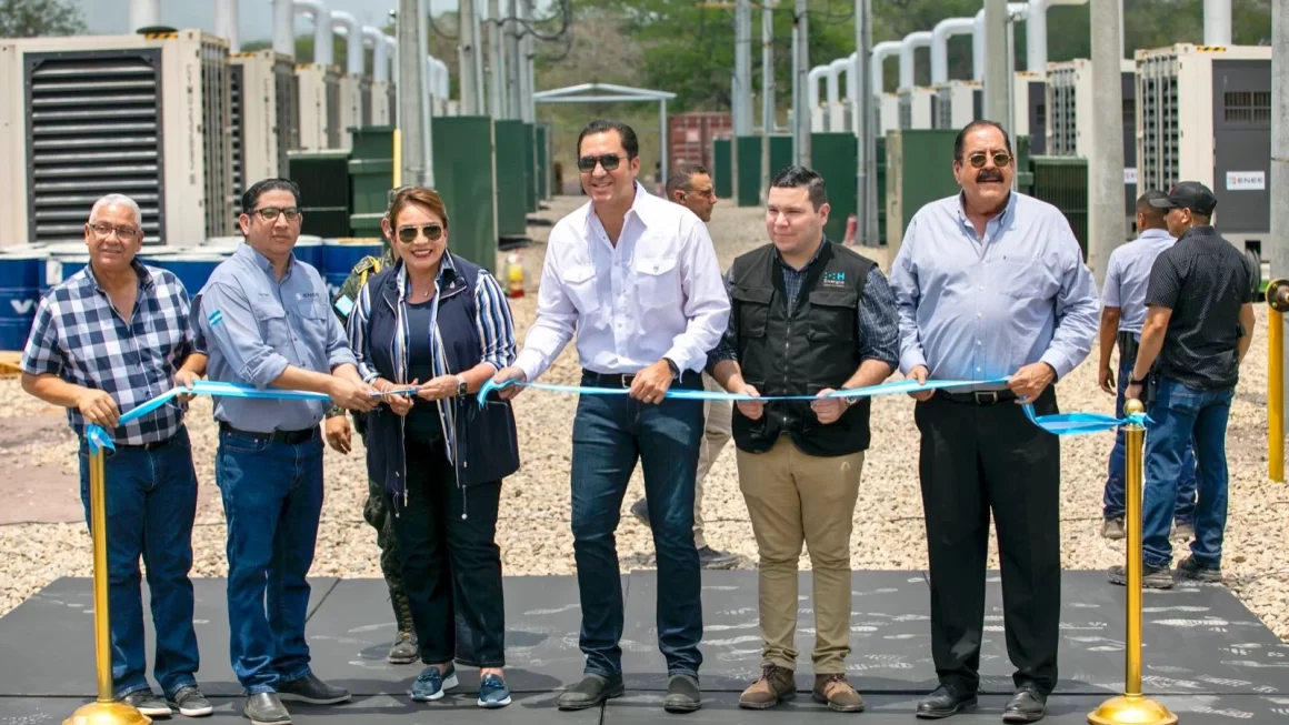 Presidenta Castro inaugura Subestación «Juticalpa II» para atender crisis energética en Olancho 