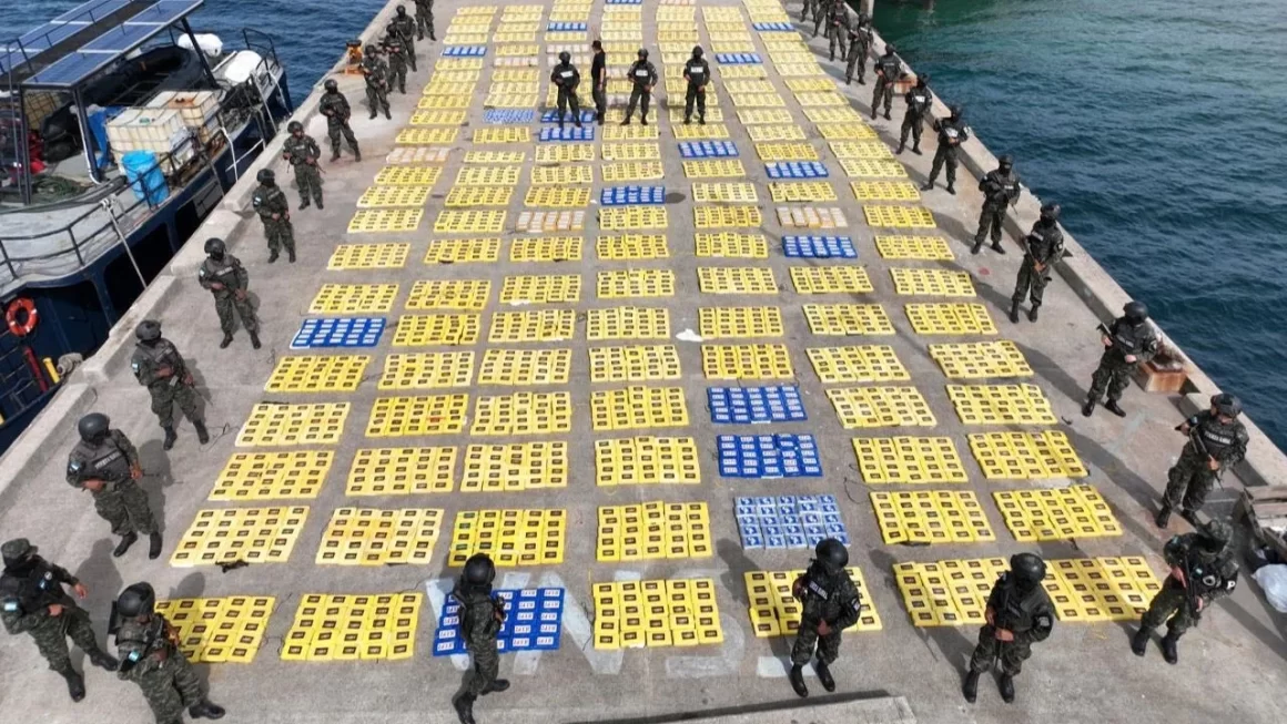 Decomiso histórico de droga valorado en mas de 49 millones de  dólares