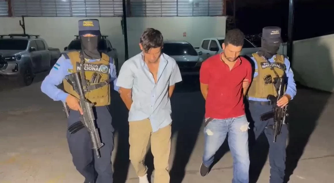 Capturan a dos transportistas que realizaban supuesto cobro de extorsión para la Pandilla 18