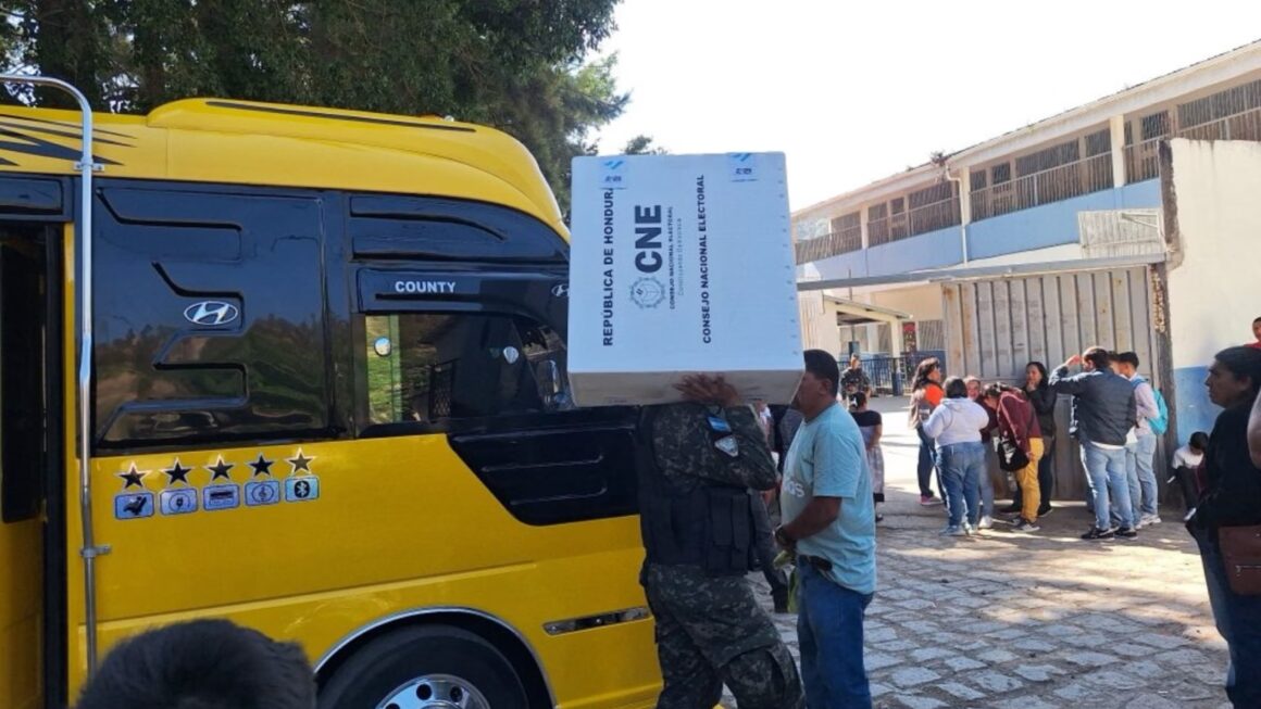 Coordinador de transporte en el CNE es separado de su cargo