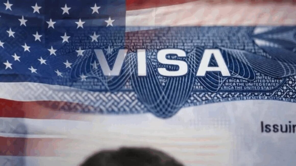 Embajada de EEUU en Honduras reinicia trámites de visas para estudiantes