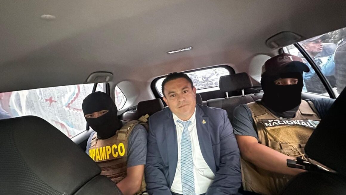 Captura al diputado Nelson Márquez y exfuncionarios por supuesto desfalco al estado de 3 mil millones de lempiras