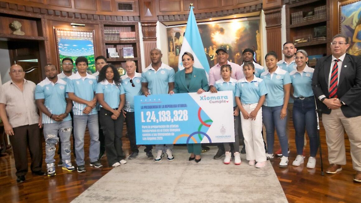 Gobierno entrega 24.1 millones de lempiras al comité olímpico Hondureño para preparar competiciones