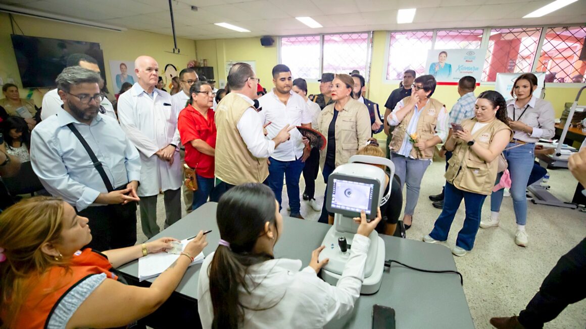 Xiomara Castro lanza “Operación Milagro Móvil” en San Pedro Sula 