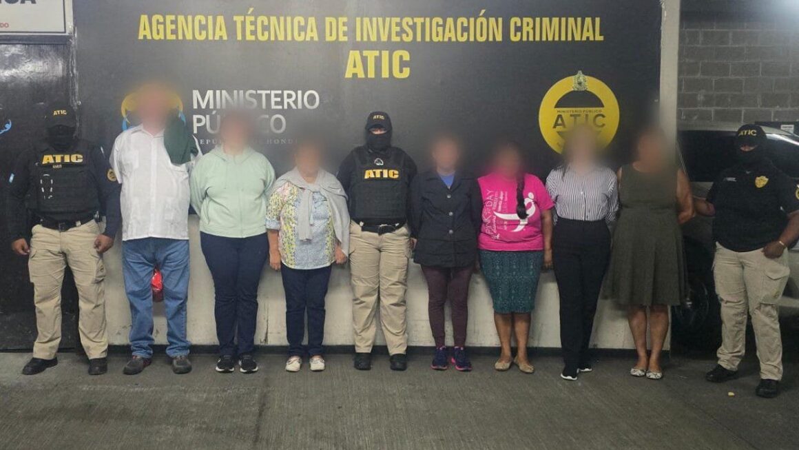 Dictan prisión preventiva contra nueve implicados en millonario desfalco a COMIXMUL