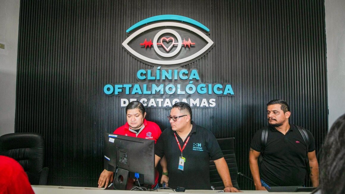Gobierno de la república supervisa nueva clínica oftalmológica gratuita en Olancho