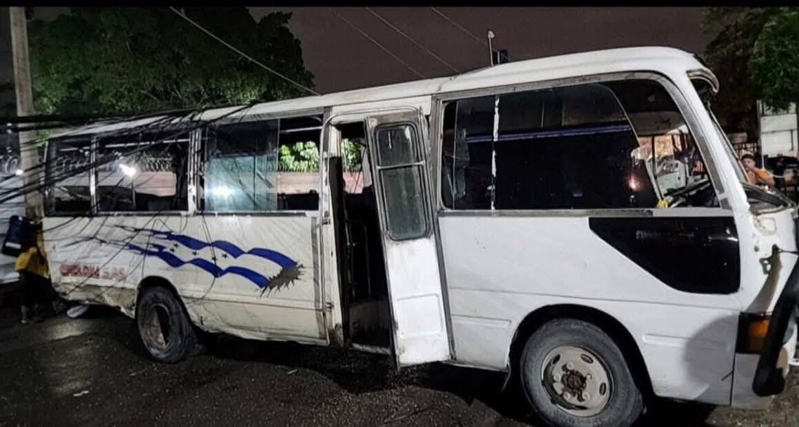 Una mujer muerta y varios heridos tras accidente en barrio Guamilito