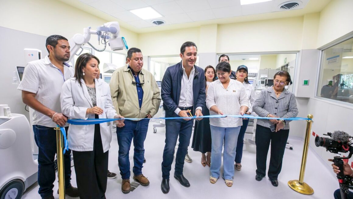 Gobierno inaugura Sala Neonatal en Comayagua