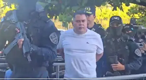 Llega al CSJ el extraditable Álvaro Acosta Bustillo, miembro de la MS-13 para audiencia de información 