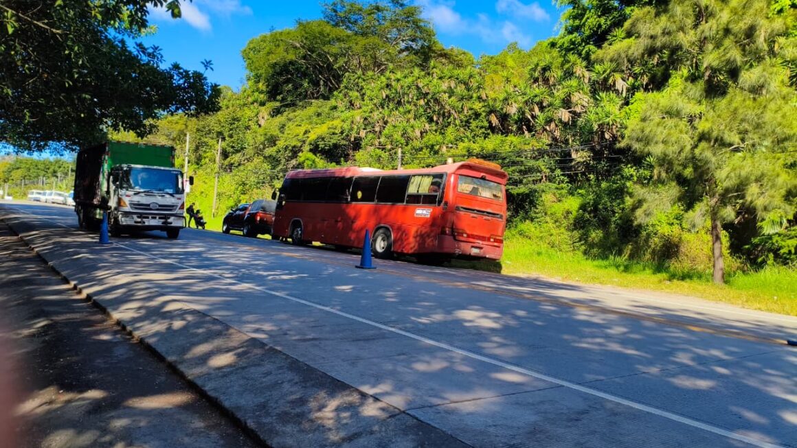 Muere niña de tres años que viaja en transporte público
