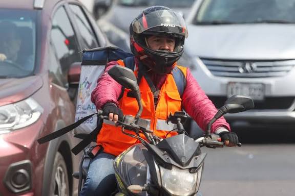 Entra en vigencia uso obligatorio de chaleco reflectivo para motociclistas