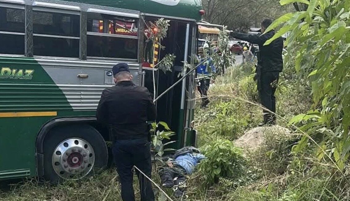 Cuatro policías mueren en mortal choque en Gracias, Lempira