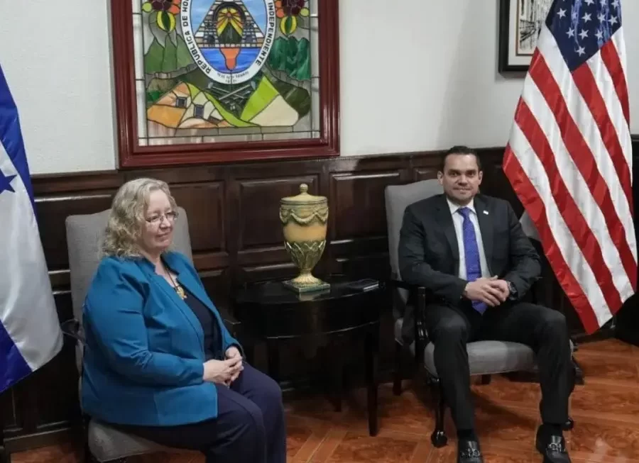 Presidente del CN resalta los lazos de amistad con Estados Unidos en el día de su independencia 