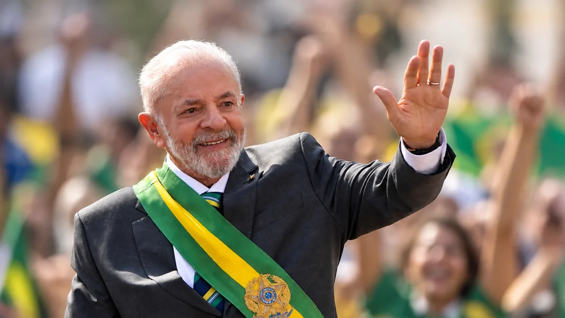 Lula da Silva derrota a Flávio Bolsonaro y gana las elecciones en Brasil